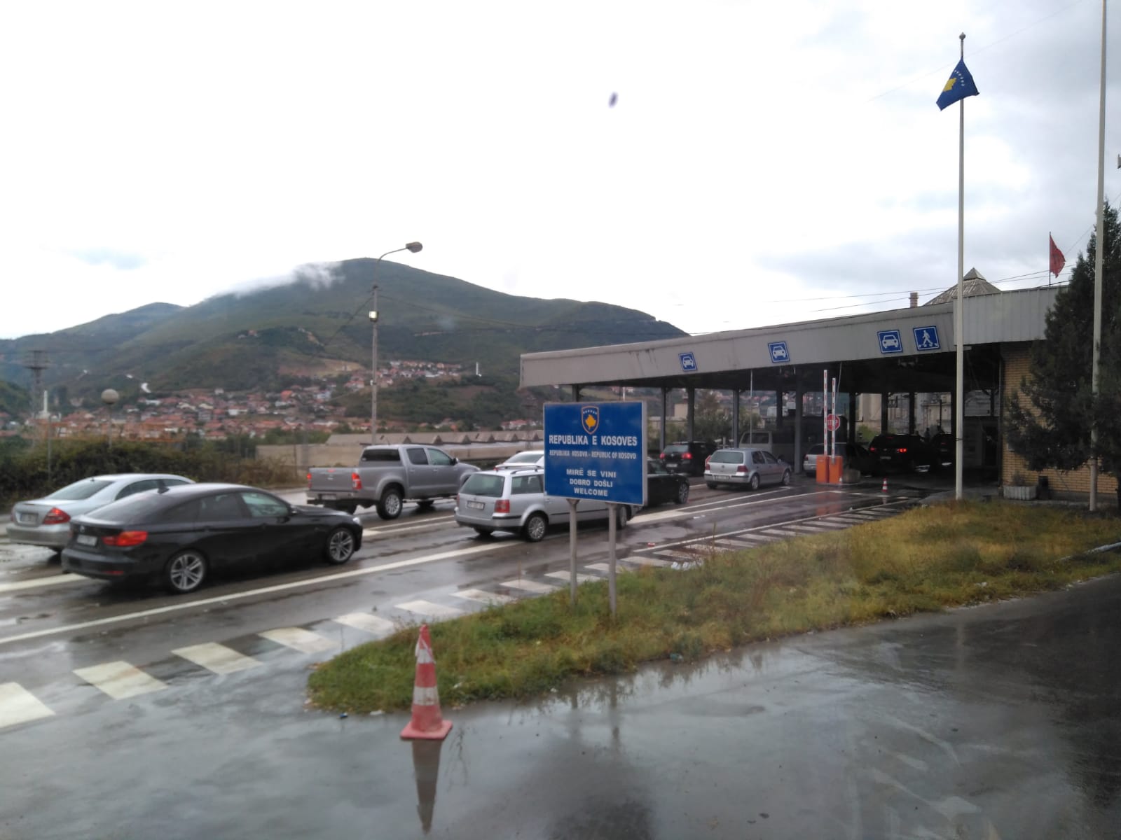 Frontera entre Macedonia y Kosovo en Han i Elezit