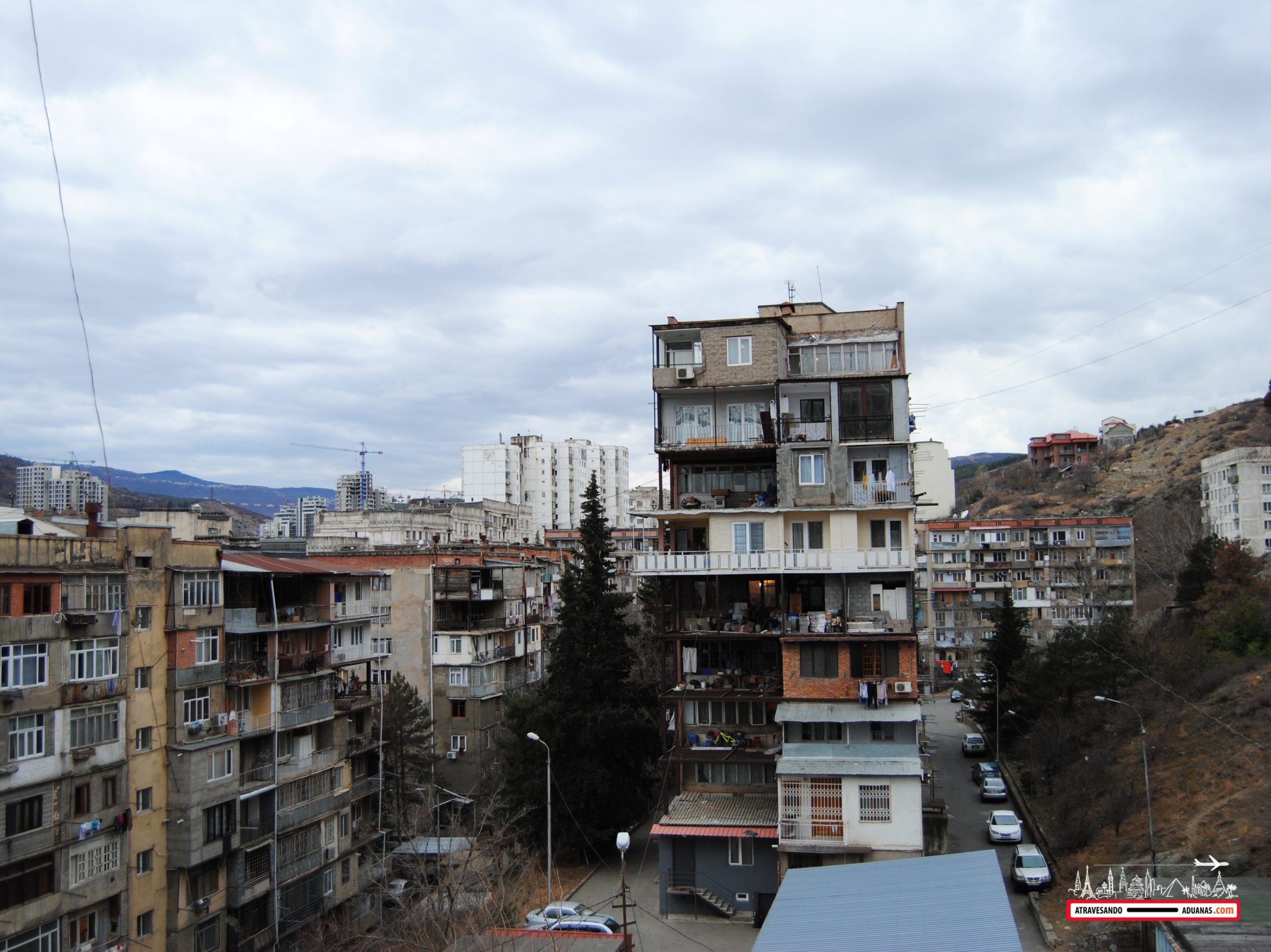 edificios soviéticos en saburtalo, Tbilisi
