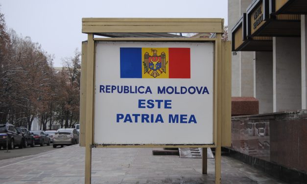 Las 33 de Dídac: Chișinău, la Europa deprimida