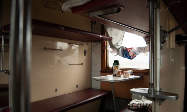 10 cosas que debes saber antes de viajar en la tercera clase de los trenes ucranianos